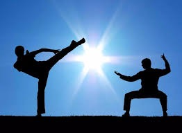 博主：阿方索·戴维斯已回归拜仁合练，有望入选本轮欧冠名单